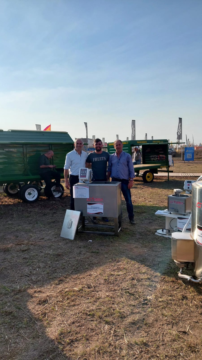 Daniele acompañó a empresas varillenses en Agroactiva 2024