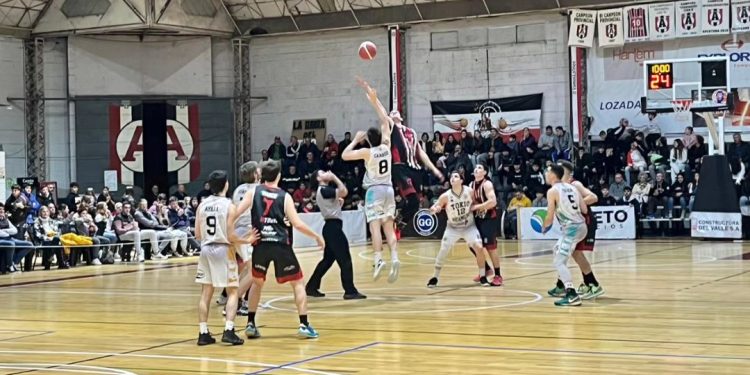 Básquet Federal: Tokio venció a Almafuerte y forzó un tercer partido