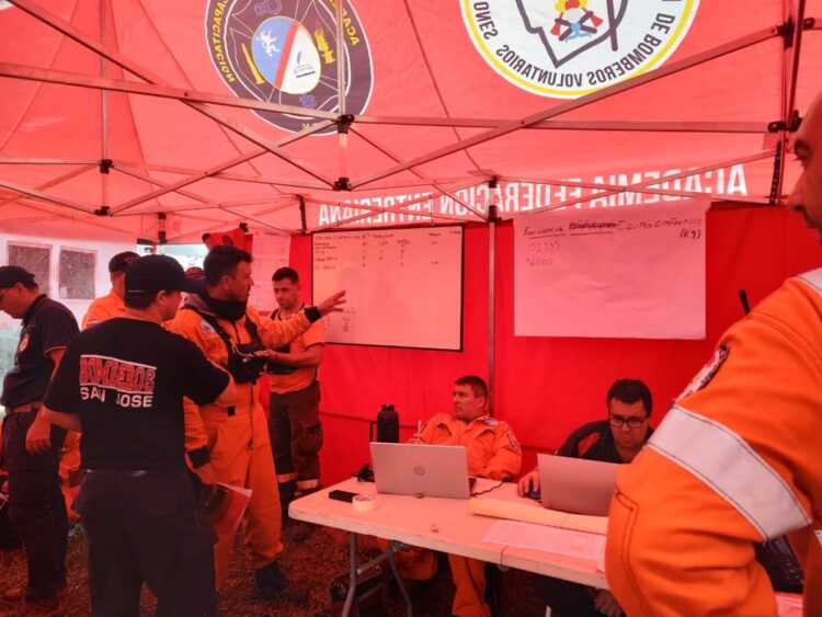 Regresó a Las Varillas el binomio K9, que trabajó en Corrientes en la búsqueda de Loan Peña