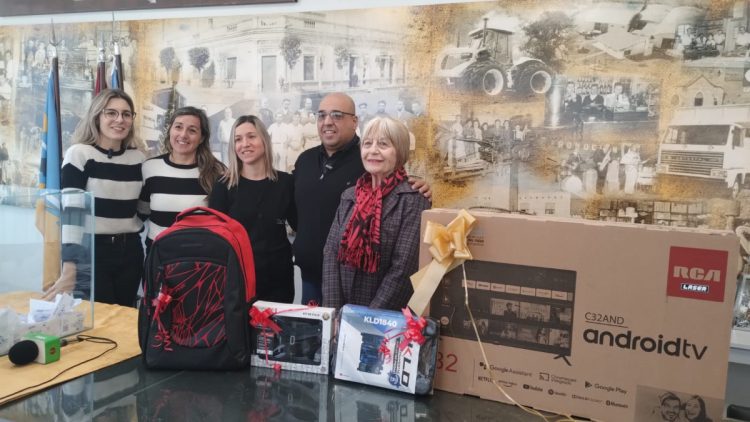 Ganadores  de la Campaña “Papá de Selección”