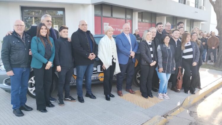 Presentación del móvil del CeCIP