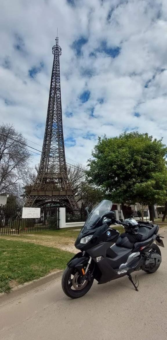 La torre Eiffel de Alicia furor mundial