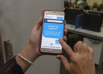 Firma de convenio de adhesión de Las Varillas a Ciudadano Digital