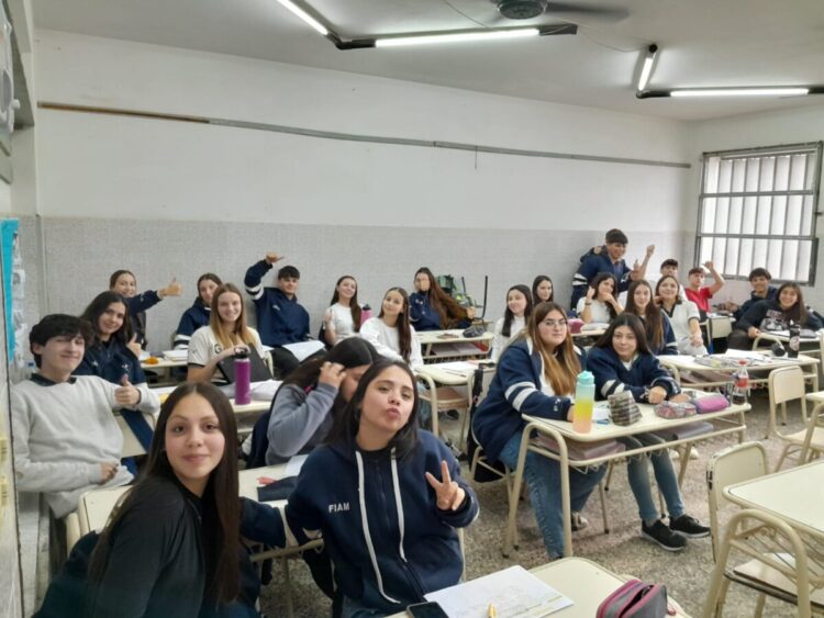 Taller de orientación vocacional en establecimientos educativos