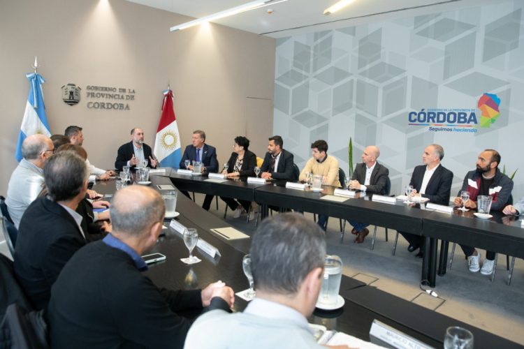 Firma de convenio de adhesión de Las Varillas a Ciudadano Digital