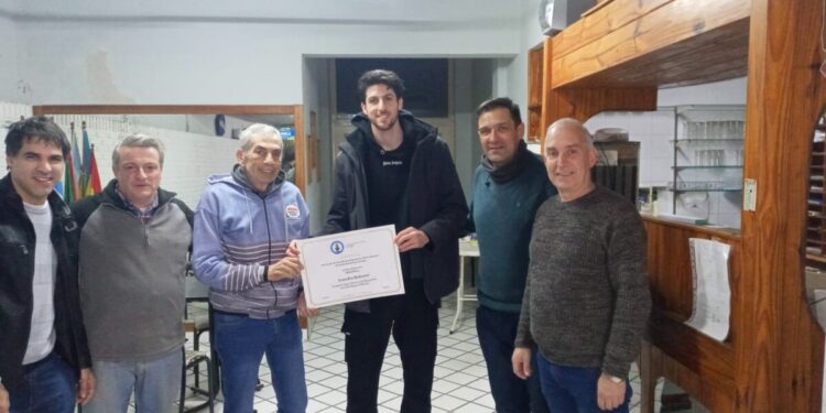 Otra distinción para Leandro Bolmaro