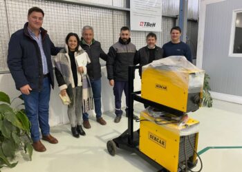 El municipio recibió dos soldadoras para las prácticas del DeCOL