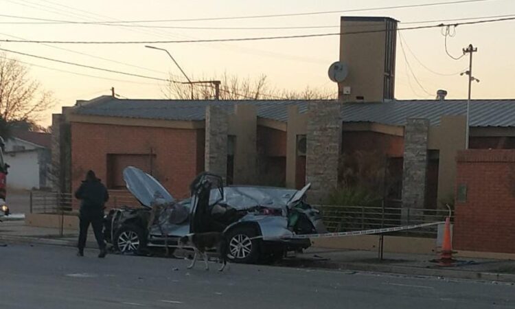 Un muerto y heridos en un choque de gran magnitud en La Playosa. Escuchá al jefe de Bomberos de la localidad
