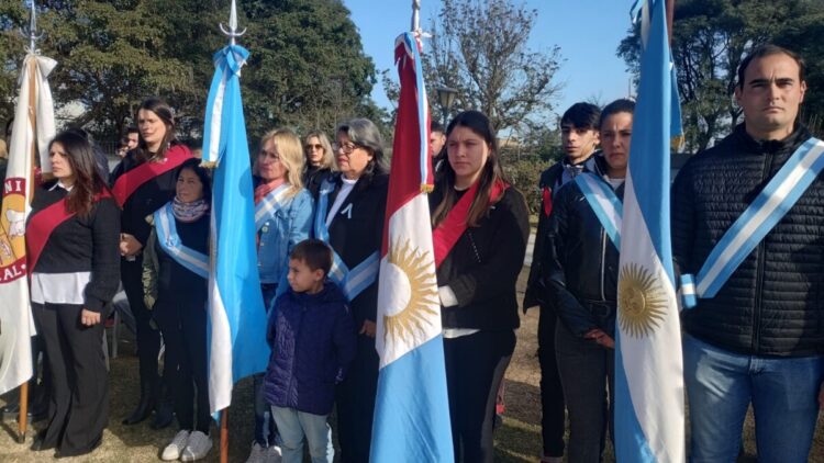 Evocaron los 208 años de la Independencia de nuestro país.