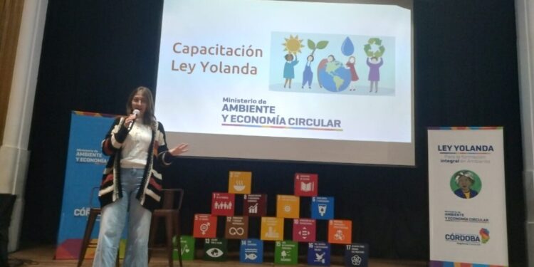 Capacitan  sobre la Ley Yolanda a recolectores y funcionarios municipales