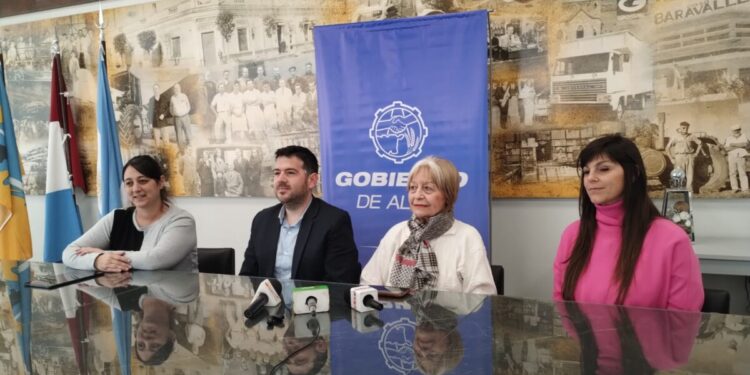Presentaron PRODUCTIVA, la tradicional muestra  de Alicia