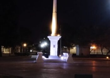 Detuvieron a un joven por robo en plaza Independencia