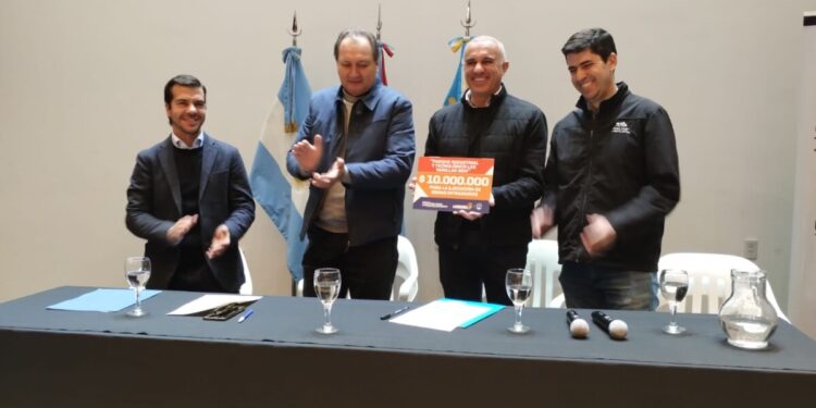 La provincia entregará otro aporte de 30 millones de pesos al Parque Industrial local