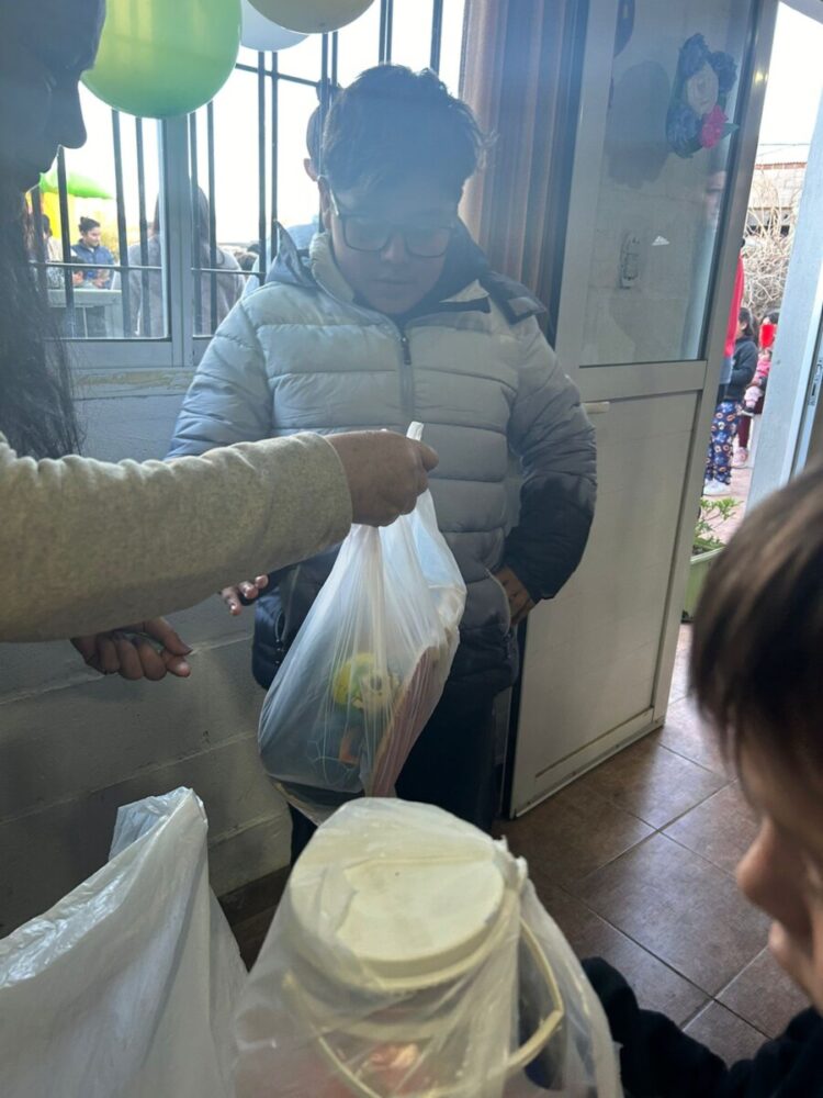 Festejo del Día del Niño en el Comedor Lucecita