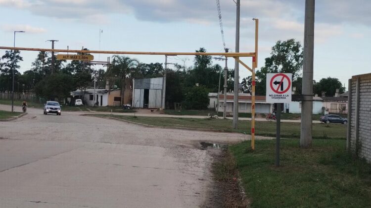 Sentido único por Avellaneda entre Alvear y La Pampa