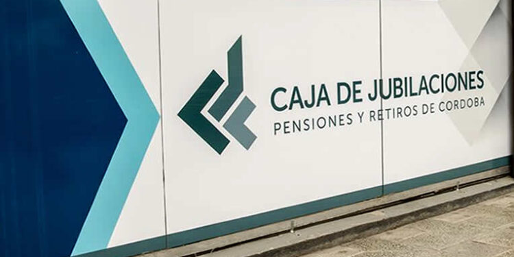 Recolectan firmas para modificar el régimen jubilatorio de la Provincia