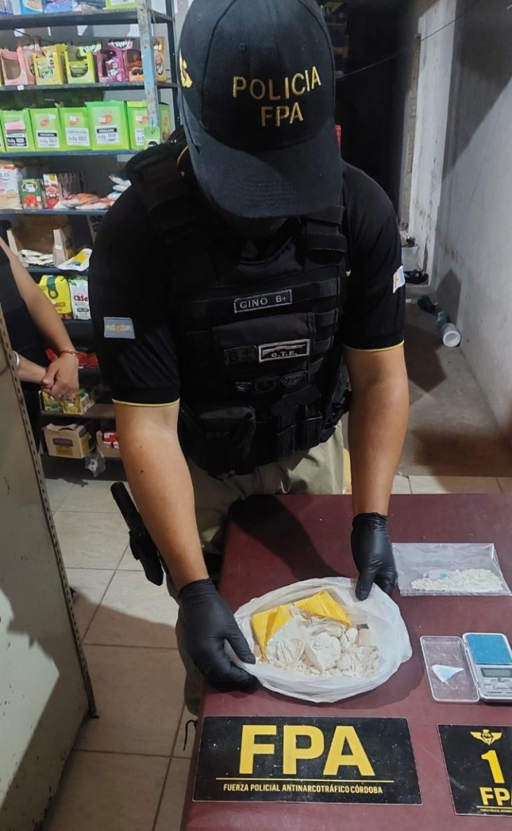 El Arañado: FPA realizó cuatro allanamientos y secuestró más de 1000 dosis de cocaína. Tres detenidos