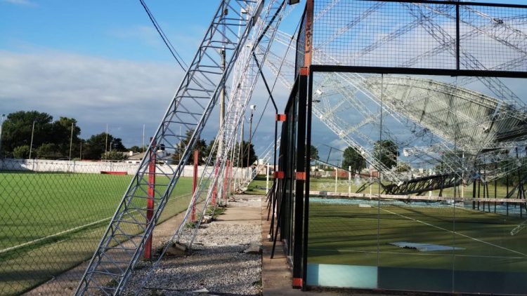 Temporal: severos daños en las canchas de pádel del Huracán