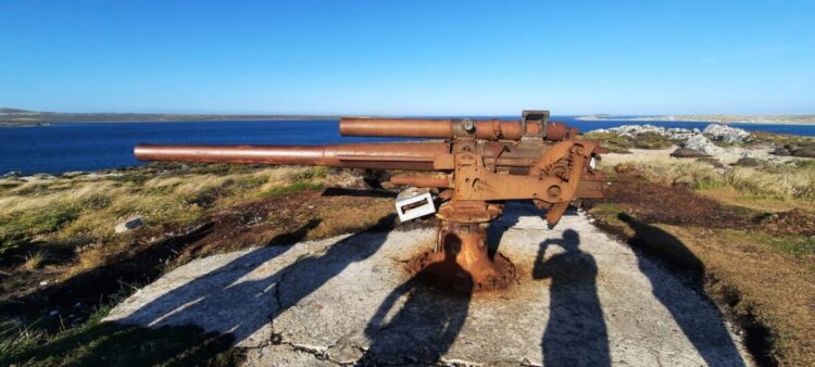 Ex combatiene de Malvinas viaja a las islas y nos cuenta su experiencia