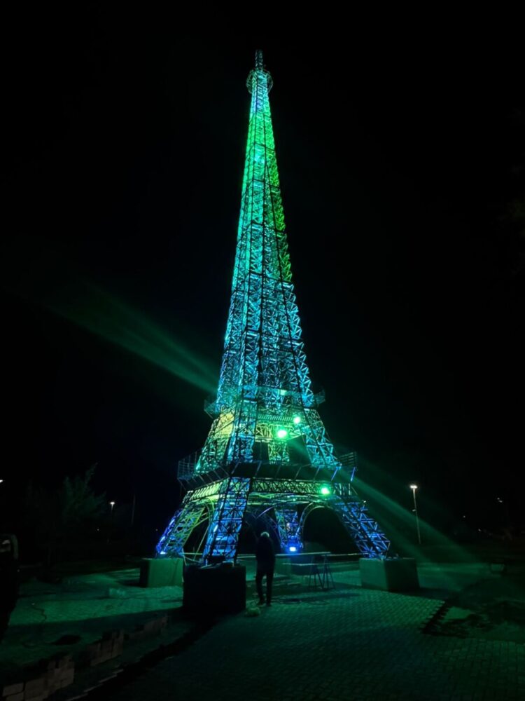 Fue inaugurada la Torre Alicia en su nuevo lugar: Villa Parque Siquiman.
