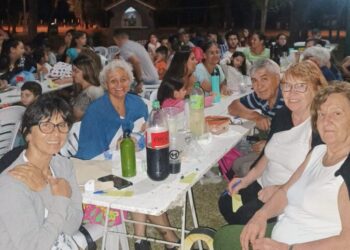 Noche de talentos en la escuela municipal de verano