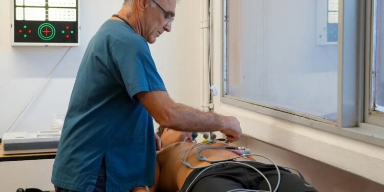 Los deportistas federados deben realizarse el EMMAC y las fichas médicas obligatorias