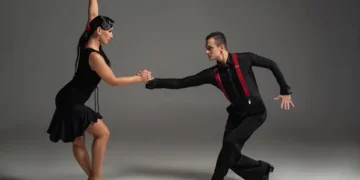 Un bailarín viaja a Italia para una gira