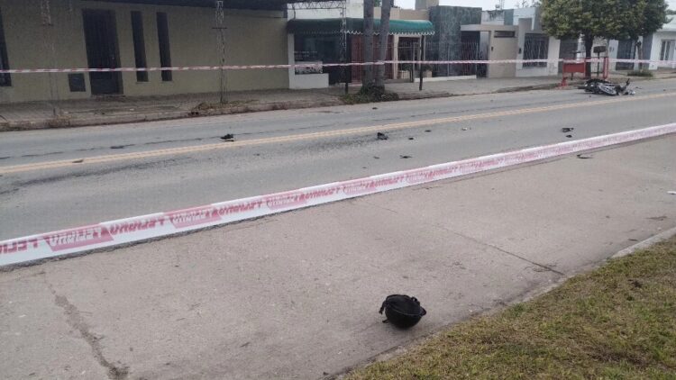Accidente de tránsito con víctima fatal en la intersección de Mitre y Catamarca