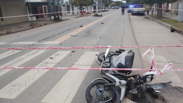 Accidente de tránsito con víctima fatal en la intersección de Mitre y Catamarca