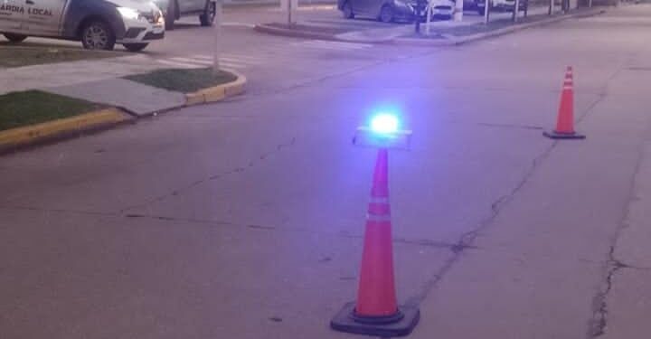 Un adolescente agredió un móvil de la Guardia Urbana y fue demorado por la Policía