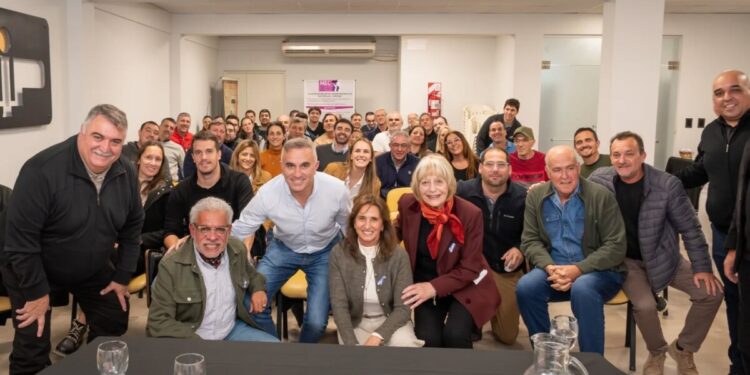 Con 56 empresas locales y regionales se realizó el desayuno de líderes empresariales