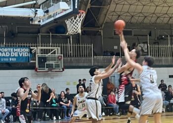 Básquet Federal: Otra victoria histórica del Tricolor en la Ciudad