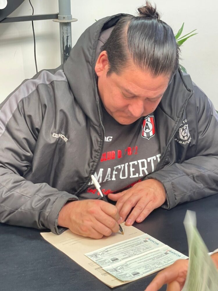 La Municipalidad repartió 4,5 millones de pesos en clubes de la ciudad