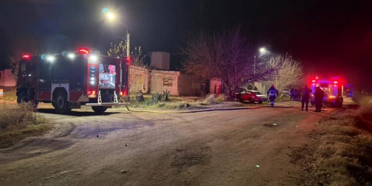 Incendio en una vivienda de la localidad de Las Varas