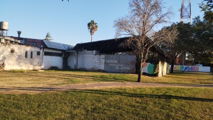 Locales comerciales y ambicioso proyecto para el inmueble del ex Gran Hotel (audio entrevista)