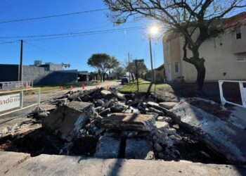 La municipalidad ejecuta un plan de bacheo en el Barrio Santa Inés