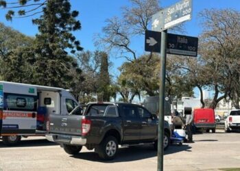 Choque entre moto y camioneta en nuestra ciudad