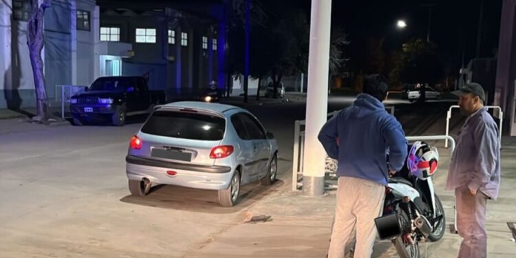 Accidente de tránsito en Mitre y Mariano Moreno