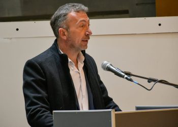 El concejal Marenchino defendió el congelamiento de salario de planta política