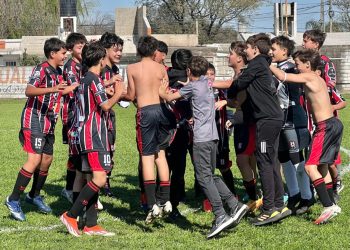 Futbol Infantil: Almafuerte-Filo y Alianza Carrilobo-Huracán las Semis