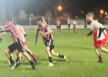 Fútbol Senior: empate superclásico en el Parque Álvarez Luque