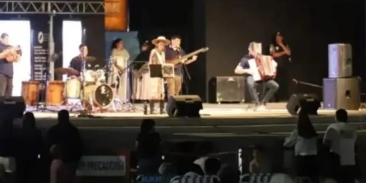 5.500 personas estuvieron en la segunda noche de la Fiesta y Exposición