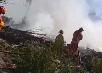 Fuego en los dos basurales: no descartan pedir ayuda a cuarteles de la región