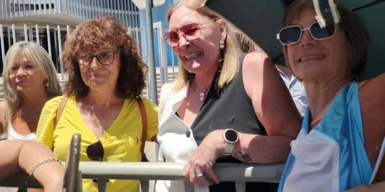 Docentes jubiladas lograron presentar iniciativa popular para modificar descuentos jubilatorios