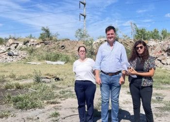 Empresas que participan de la licitación recorrieron predio donde se construirá la Planta de Reciclaje