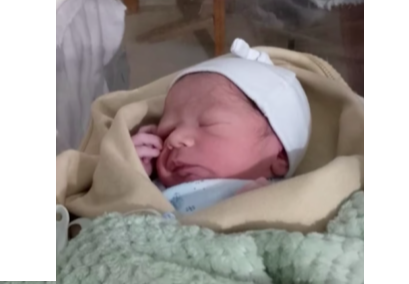 Amadeo abrió el calendario. Nació el primer bebé del año en la ciudad