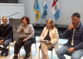 Ex legisladoras entregaron subsidios a cuatro instituciones varillenses